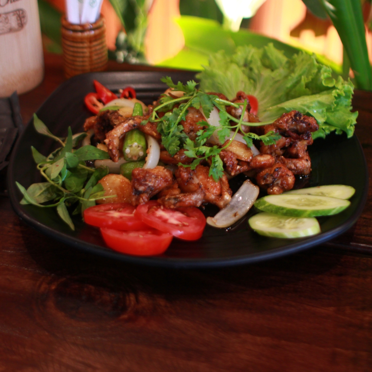 ẾCH CHIÊN NƯỚC MẮM