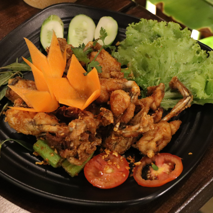 ẾCH RANG MUỐI 7 VỊ